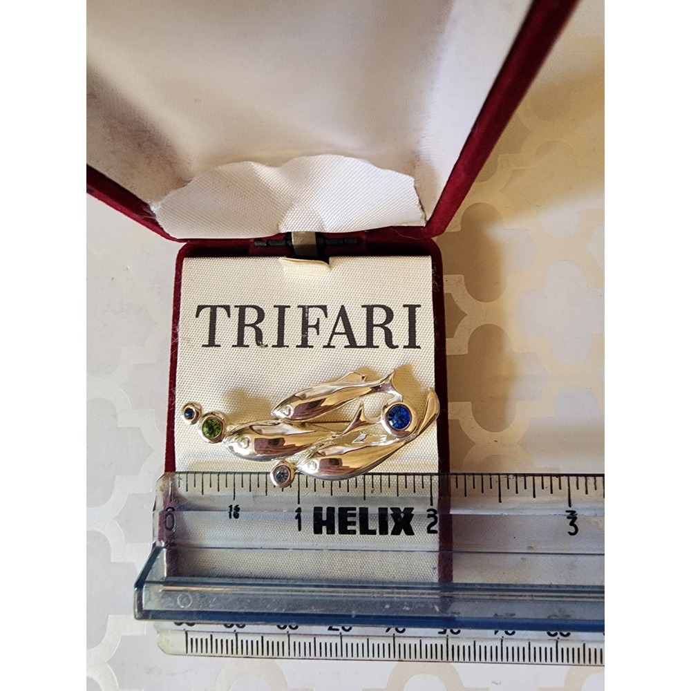 NIB Vintage Trifari Brooch Fish Green & Blue Rhinestones Silver Tone Pin Coastal - Picture 7 of 7